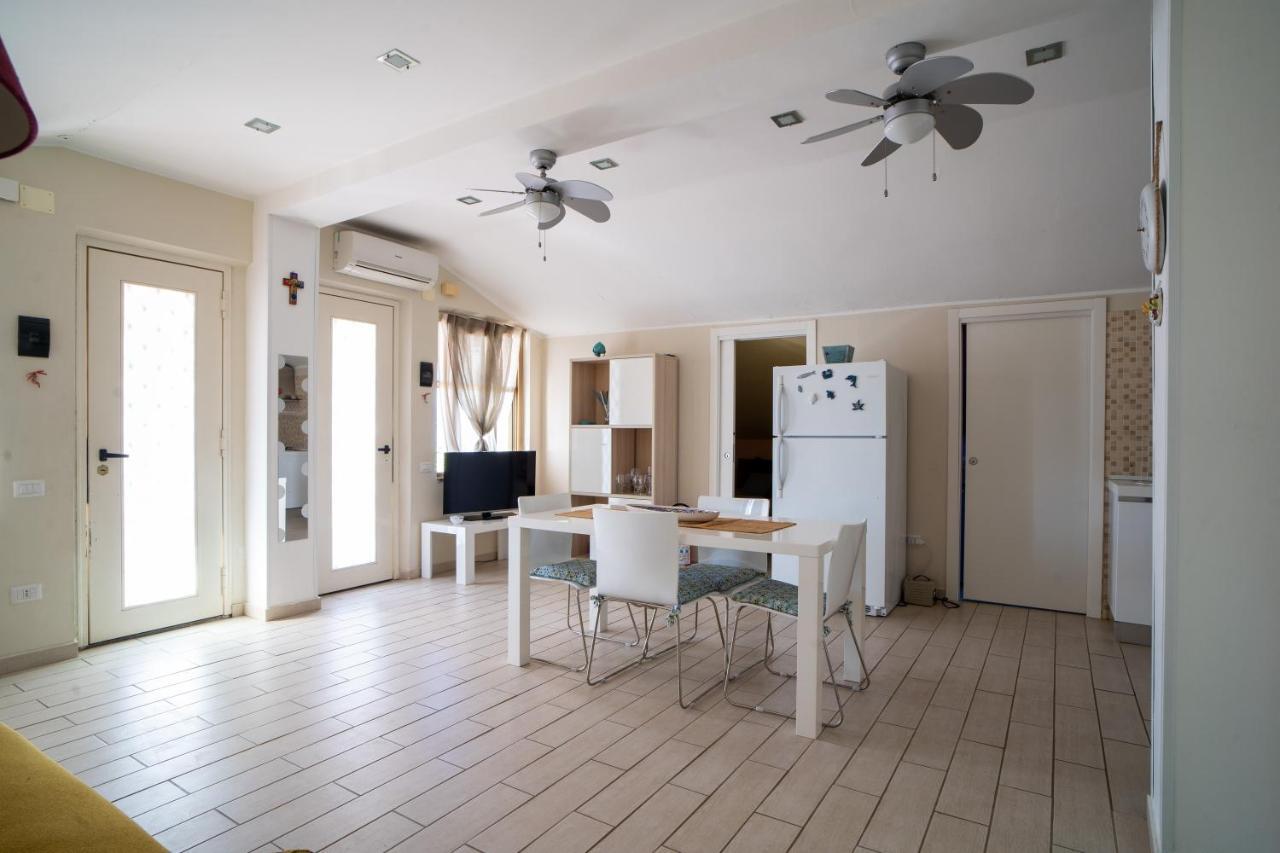 Casa Vacanza Giugio Giardini Naxos Exterior photo